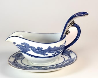 Vintage Bombay China Blue And White W/Platinum Trim Gravy Boat W/ Attached Underplate & Ladle