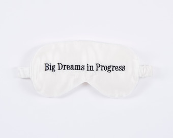 Big Dreams silk eye mask- White