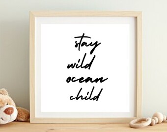 Lámina infantil "Stay Wild Ocean", decoración de habitación infantil surfista (descarga digital)