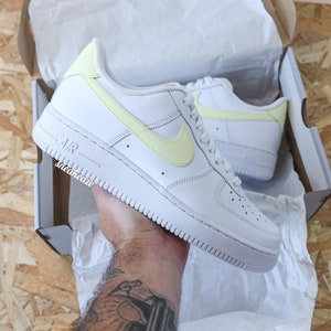 Air Force 1 Yellow Swoosh 