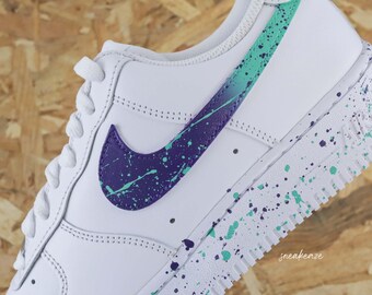 custom sneakers - Air Force 1 custom - Splash - purple and green paint splatter