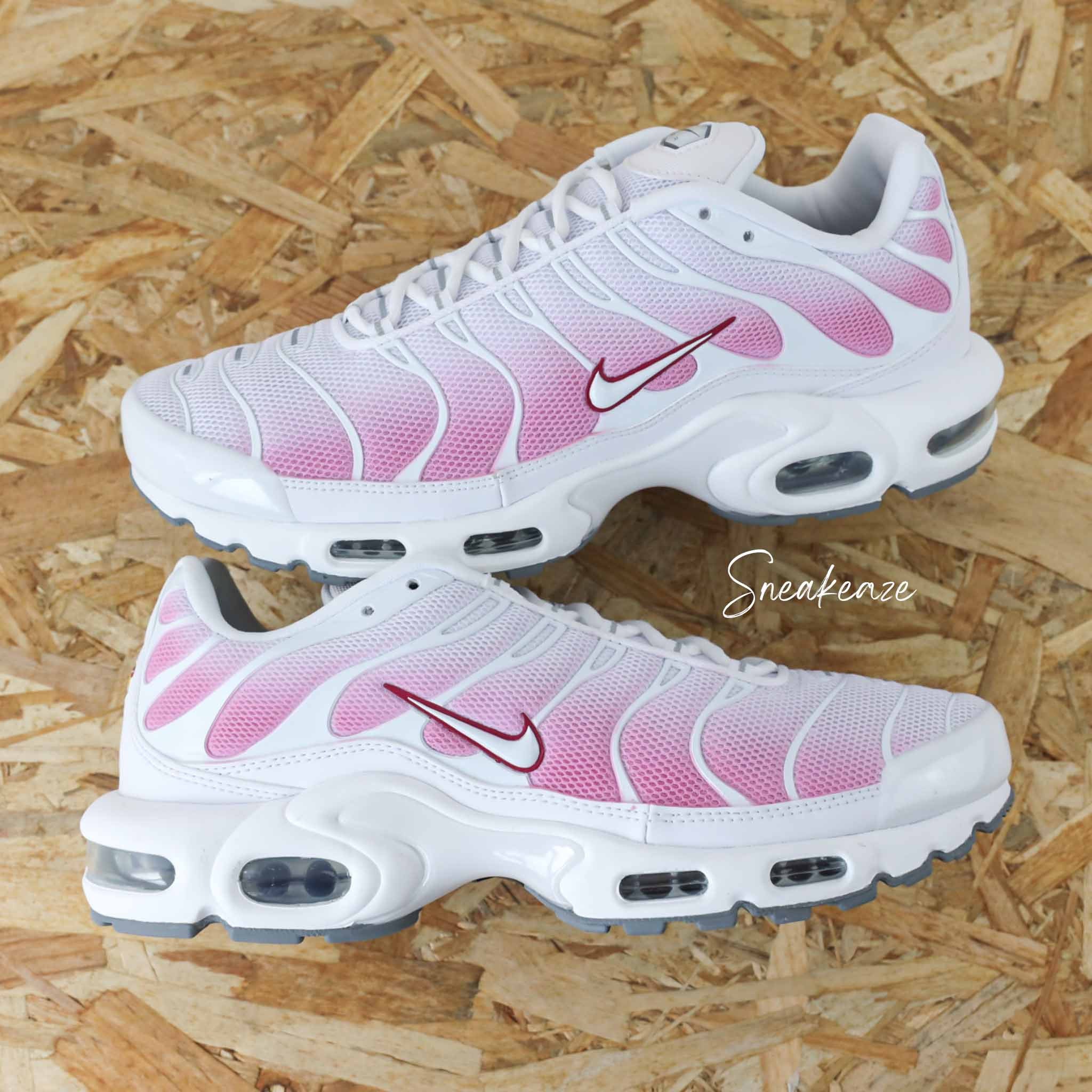 Nike squalo rosse e bianche 2025