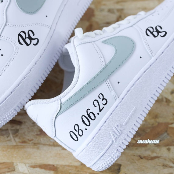 Nike Air Force 1 Custom enfant - swoosh pastel et inscription prénom –  SNEAKEAZE CUSTOMS