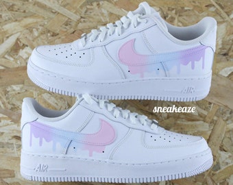 Benutzerdefinierte Turnschuhe Air Force 1 Drip Unicorn Unisex mit fließendem Effekt