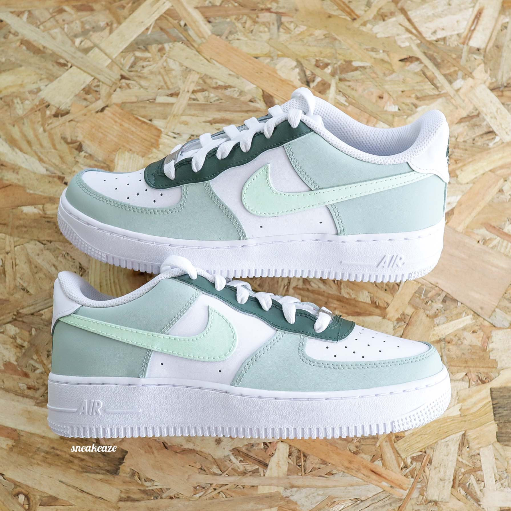 zebra vegetarisch condensor Air Force 1 Custom Color Tones Sage Green Pastel Unisex - Etsy