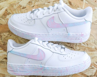 Air Force 1 Custom Unisex-Sneaker in Pastell-Spritzeroptik