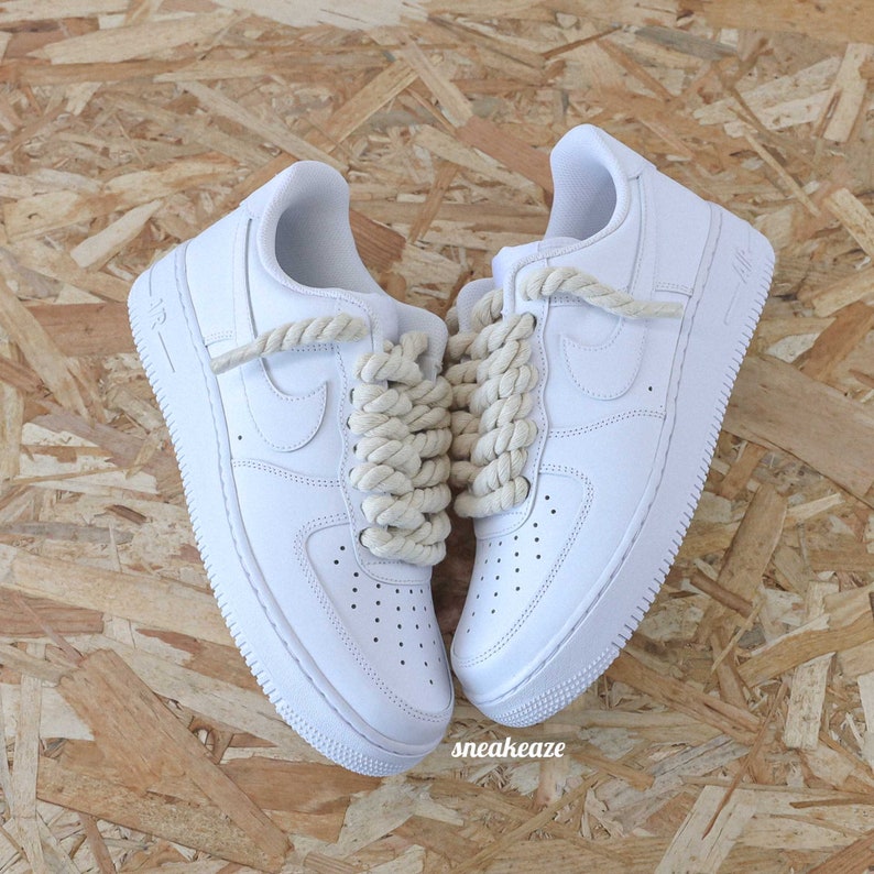 Baskets Air Force 1 custom rope laces blanc Beige