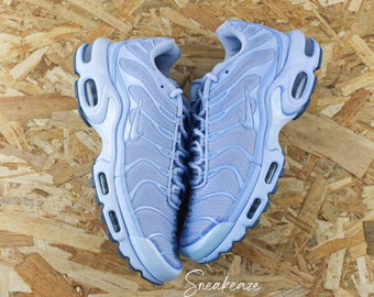 custom air max plus