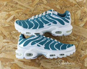 Gepersonaliseerde sneakers Air Max plus TN custom Turquoise unisex