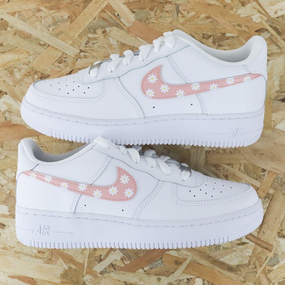 Baskets AF1 custom Air Force 1 flower daisy marguerites rose