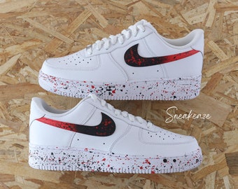 baskets Air Force 1 Splash custom rouge et noir bulls basketballs