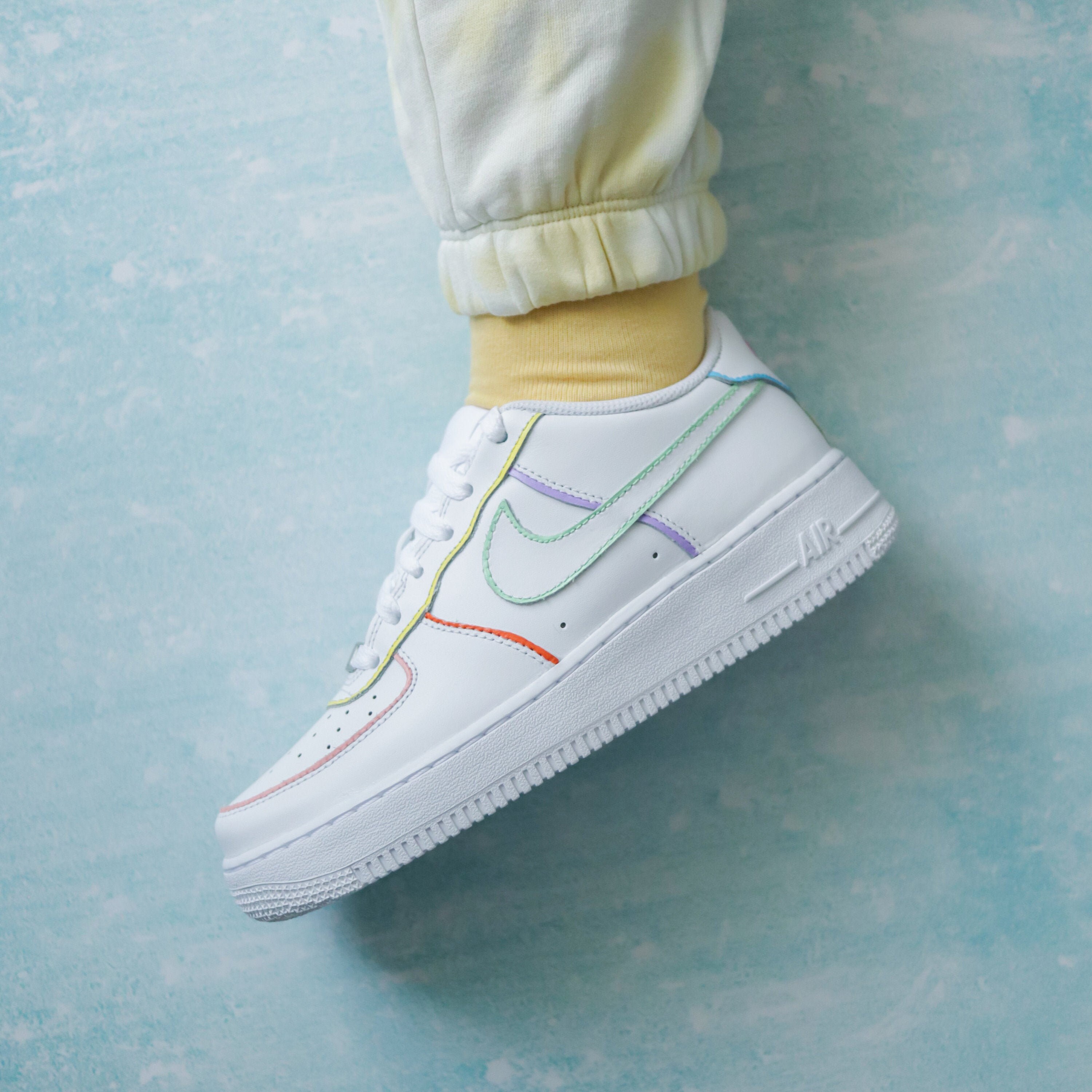 nike air force 1 silhouette
