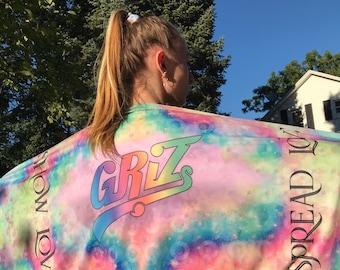 FRESH GRiZ PASH scarf silk spandex comes with extra goodies.
