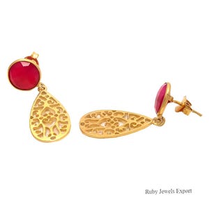 Vergoldete Rubin Ohrringe - Juli Birthstone Schmuck - Handgemachte Edelstein Ohrringe - Reicher Roter Kristall - Klassisches Schmuck Geschenk für Sie