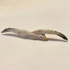 Vintage Art Deco 1930s Charles Horner Casein Seagull Bird Brooch Pin