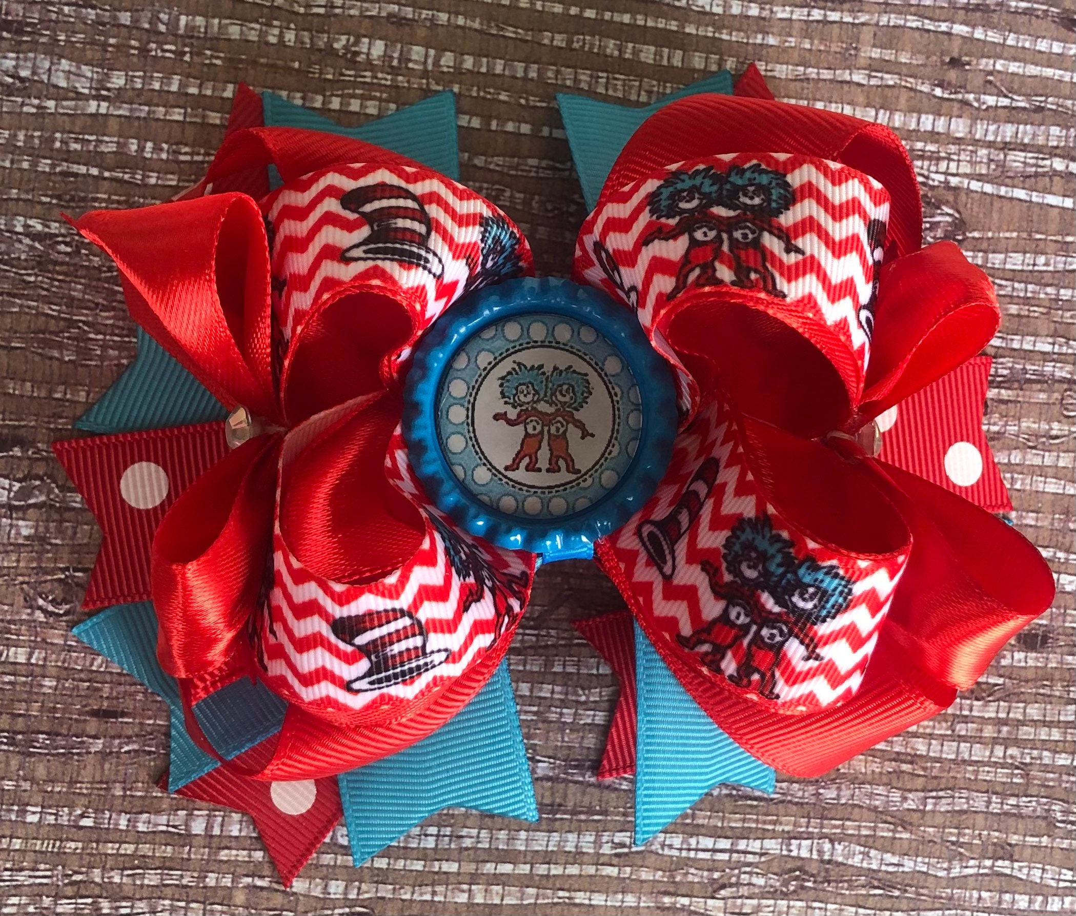 Cat in the Hat Boutique Resin Hairbow