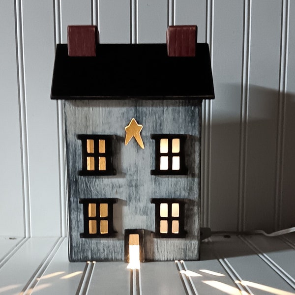 Primitive Wooden House, Light Up House, Lamp, Night Light, FREE PRIORITY SHIPPING