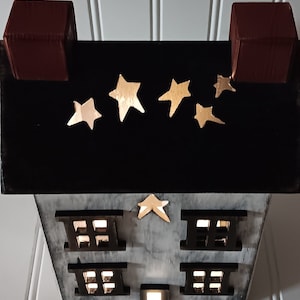 Primitive Wood House,Light Up House, House with Star Cut-Out Roof, Lamp, Night Light, FREE PRIORITY SHIPPING image 5