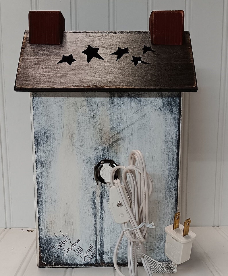 Primitive Wood House,Light Up House, House with Star Cut-Out Roof, Lamp, Night Light, FREE PRIORITY SHIPPING image 7