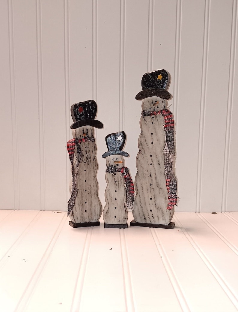 Snowmen, Snowman Trio, Wood Snowman Trio, Primitive Snowman, Distressed Snowmen, FREE PRIORITY SHIPPING zdjęcie 1