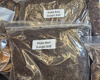 Fermented Hardwood Flake Soil for Beetles, Isopods, Millipedes (1 Gallon)