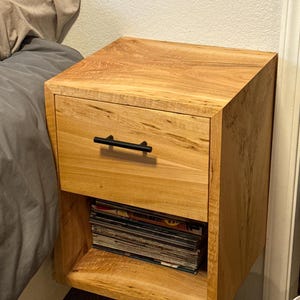 Floating Nightstand Woodworking Plans – Modern Wall-Mounted Drawer Design