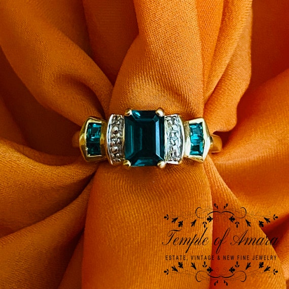 10k Gold Emerald Ring Solid Gold Emerald Diamond R