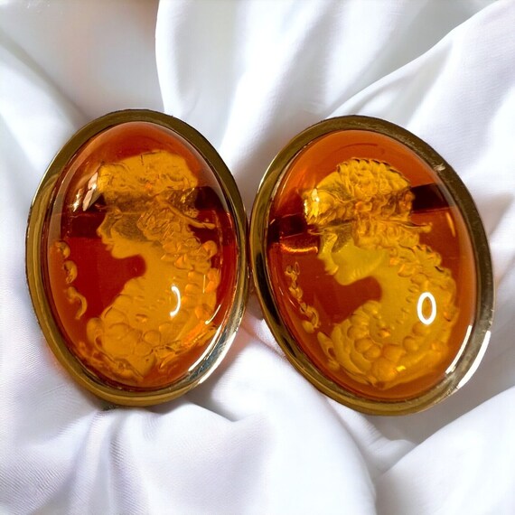 Antique 14k Gold Amber Cameo Earrings 30 CTTW Vict