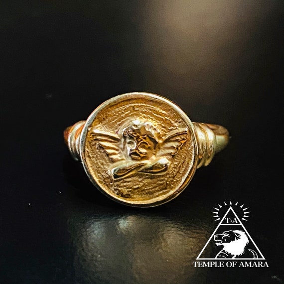 10k Gold Cherub Ring Baby Angel Medallion Ring Gua