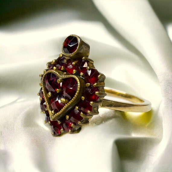 Antique 14k Gold Bohemian Garnet Ring Sz 4.5 Hear… - image 9