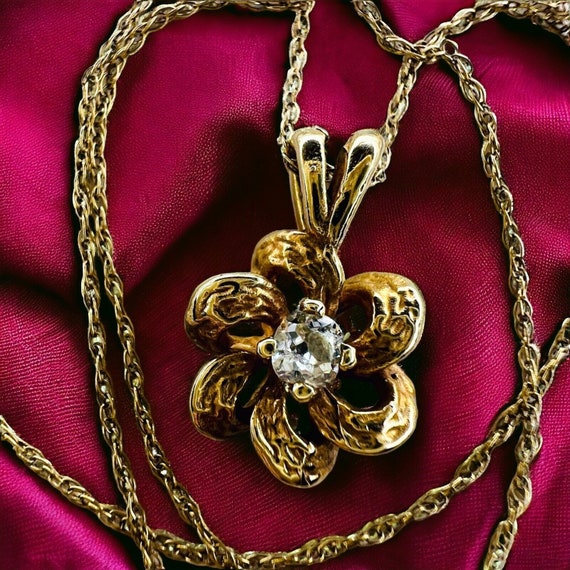 Antique 14k Gold Diamond Necklace 1/10 Carat Old M