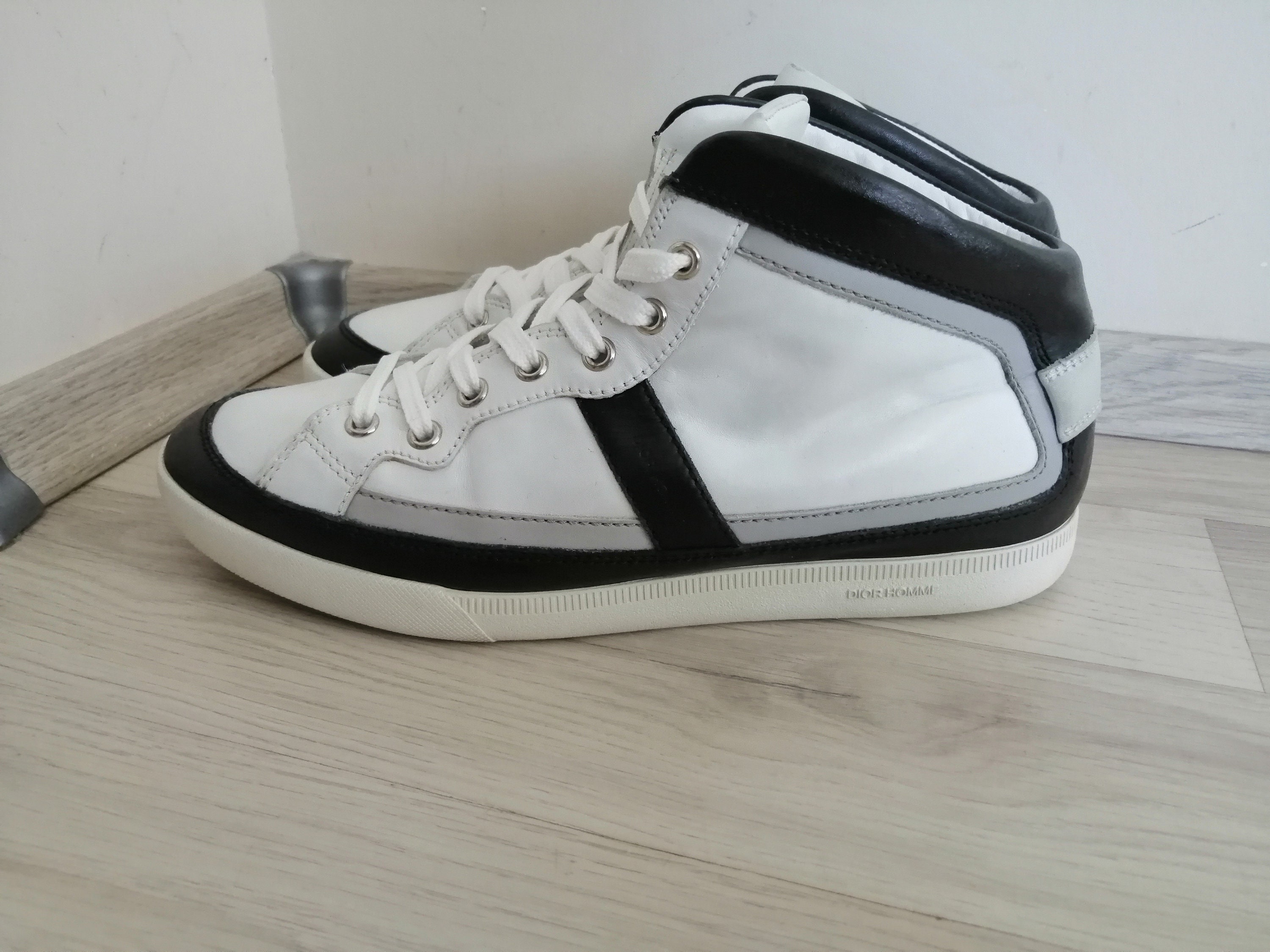 Louis Vuitton Vans (by huycustoms) : r/Customsneakers