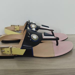 Fendi leather sandals EU 37.5/US 7/UK 4.5 Vintage