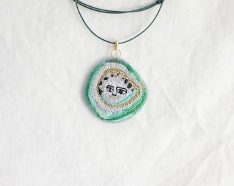 Hand embroidered necklace, Gift for her，Textile Jewelry