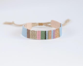Handgeweven linnen armband: metallic gestreepte weefgetouwarmband