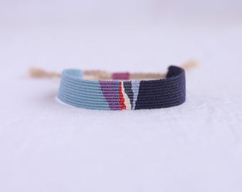 Handgeweven armband, verstelbare weefarmband, textielkunst
