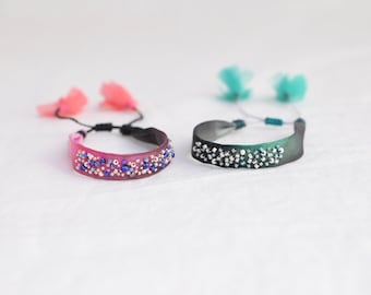 Handbeschilderde zijden kralenarmband: verstelbare textielsieraden