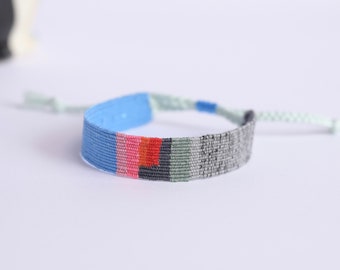 Handwoven Silk Bracelet: Geometric Fiber Art, Boho Chic