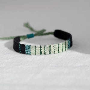 Narrow Silk Handwoven Bracelet,Loom Bracelet,Gift for her,Fiber Art Jewelry, Metallic Bracelet,Minimalist Bracelet, Friendship Bracelet