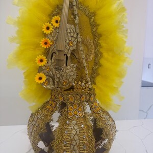Decorative Ochun wreath for large soup tureens and pots. Yoruba saint, Afro-Ifa religion