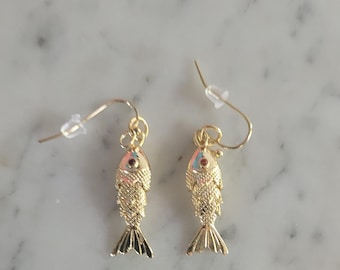 Gold and silver articulated fish earrings