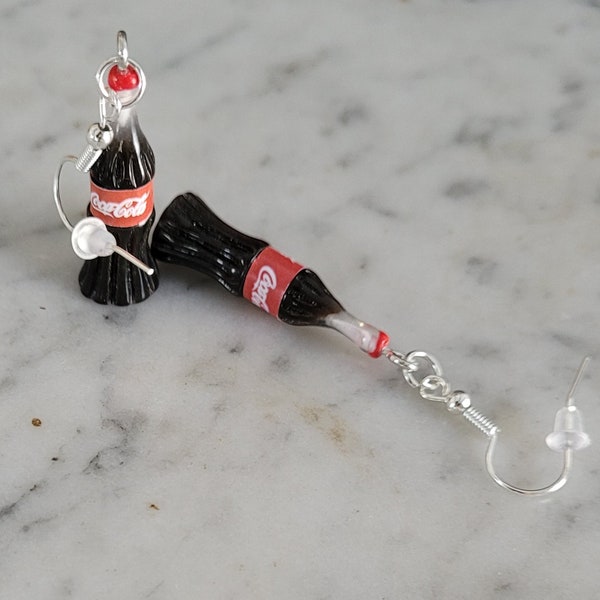 Boucles d’oreilles de bouteille de cola