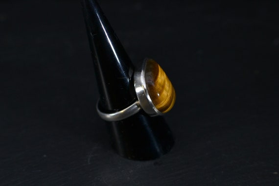 Solid Silver Tigers Eye Cabochon Statement Ring (… - image 6