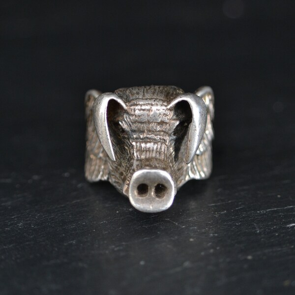 Vintage 1990 925 Silver flying Hog Ring (S144)