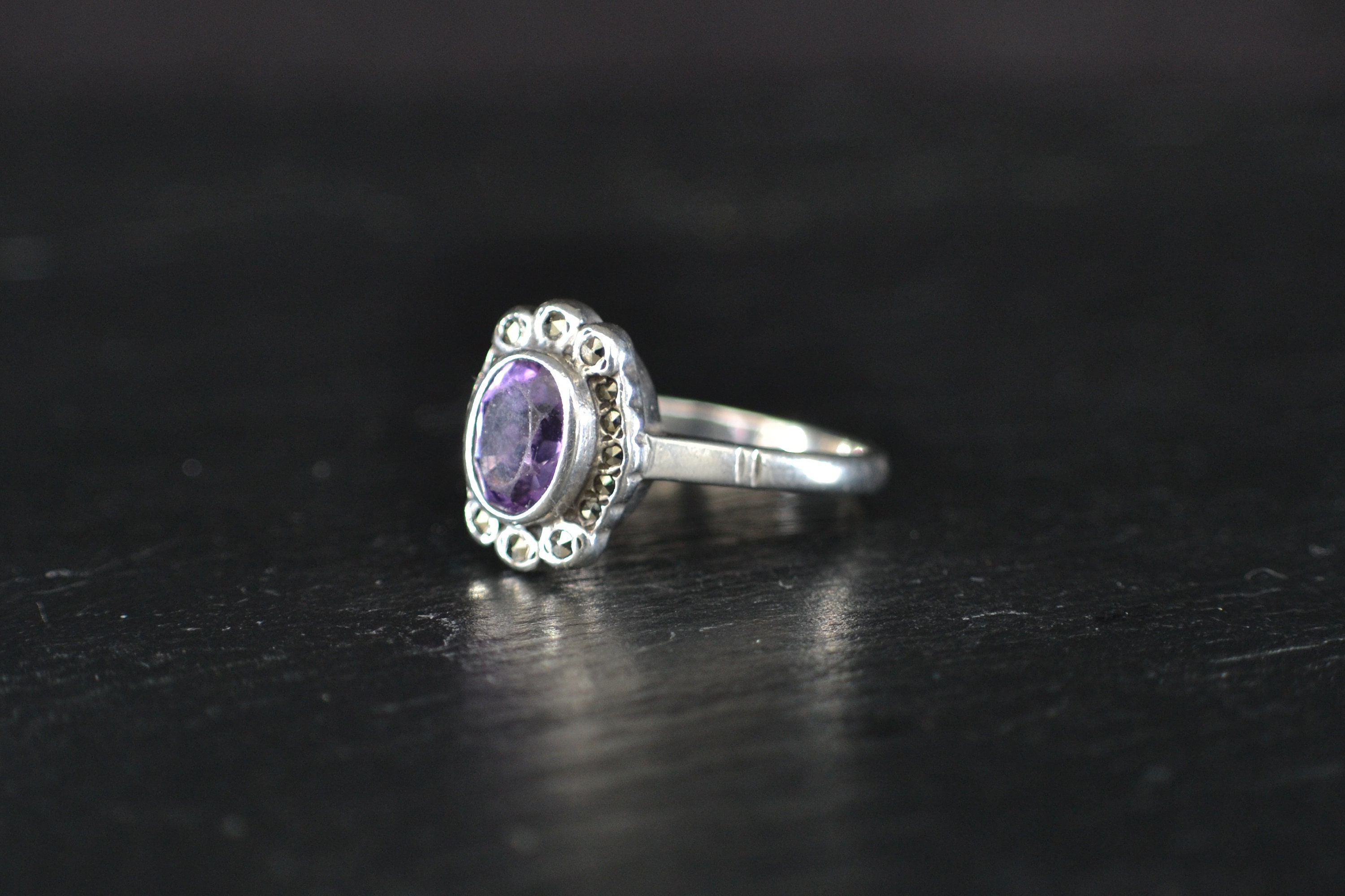 Bague Ancienne En Argent Massif 925 - Taille 52, Avec Marcassites Et Améthyste, Poids 3.6g, France