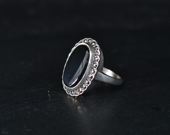 Vintage Silver Onyx And Marcasite Statement Ring (S88)