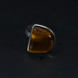 Solid Silver Tigers Eye Cabochon Statement Ring (FS18)