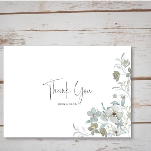 Cartão de agradecimento floral verde suave, personalizável
