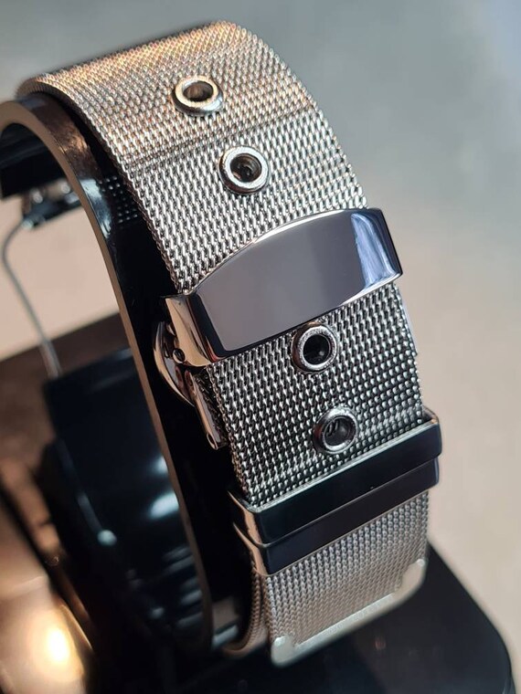 Greek Omega Watch Strap Deployment 
