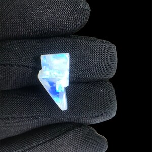 L- 189. Lightning bolt cabochon. White Rainbow moonstone thunder lightning bolt cabochon.